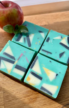 Load image into Gallery viewer, Apple Sage Bar