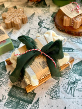 Load image into Gallery viewer, Holiday Soap Starter Sleigh