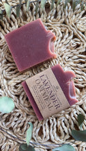 Load image into Gallery viewer, Lavender & Oatmeal (essential oil) Bar