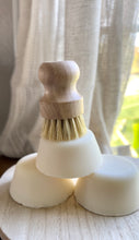 Load image into Gallery viewer, Bamboo Scrubber Brush