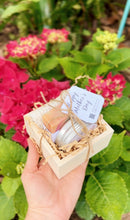 Load image into Gallery viewer, Mother’s Day Box
