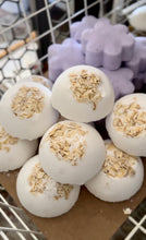 Load image into Gallery viewer, Oatmeal, Milk &amp; Honey Bath Bomb
