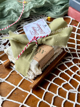 Load image into Gallery viewer, Holiday Soap Starter Sleigh
