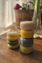 Load image into Gallery viewer, Wildflower Honey Shampoo Bar
