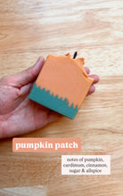 Load image into Gallery viewer, Pumpkin Patch Bar - Autumn
