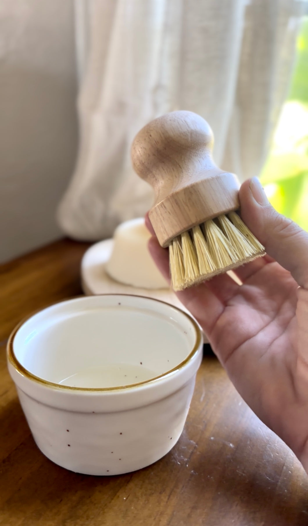 Bamboo Scrubber Brush