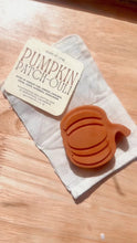 Load and play video in Gallery viewer, Pumpkin Patch-ouli Candle
